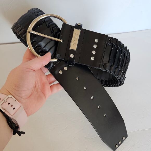 Guess Black Faux Leather Wide Belt Rhinestones Womens Medium Bold Goth Night Out - Picture 2 of 11